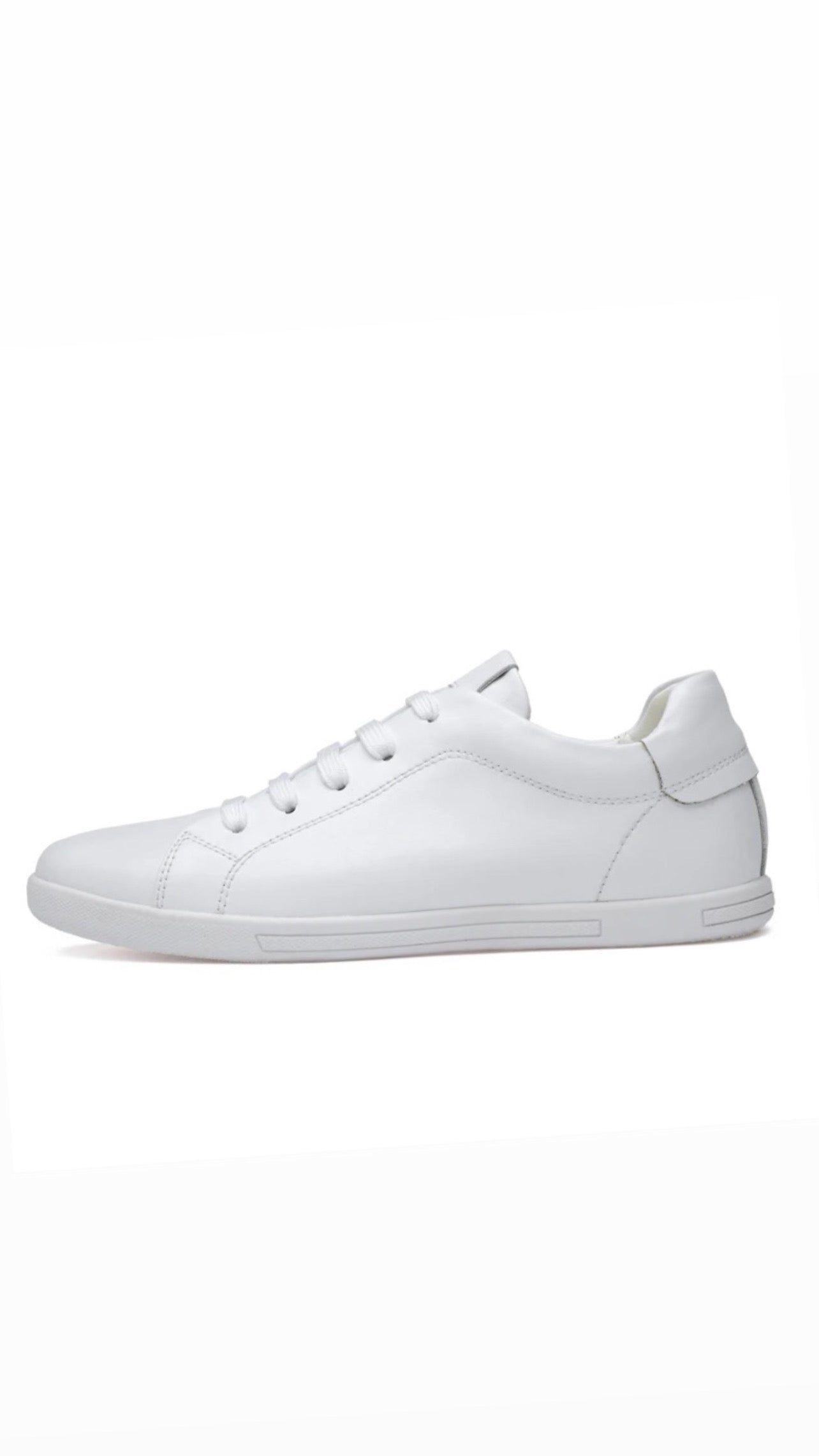 Light Leather Sneaker- White