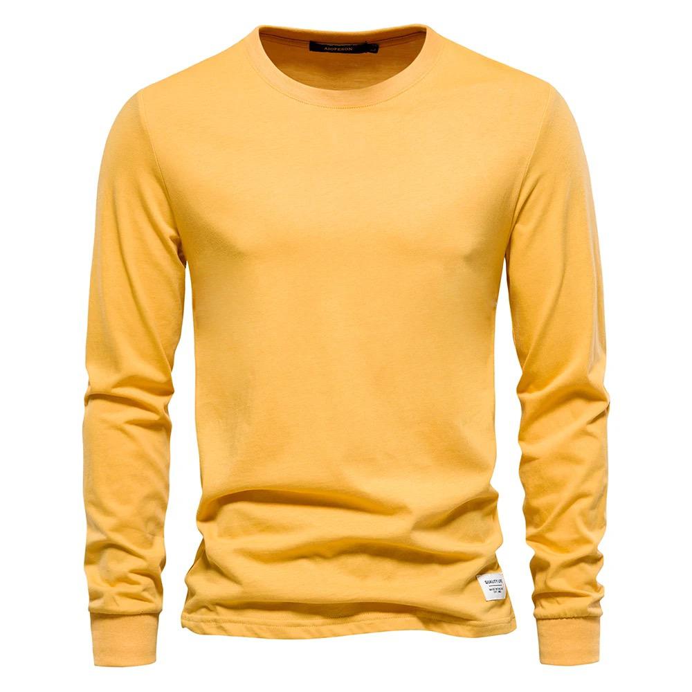 Long Sleeved Round Neck T-shirt