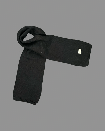 Black Scarf