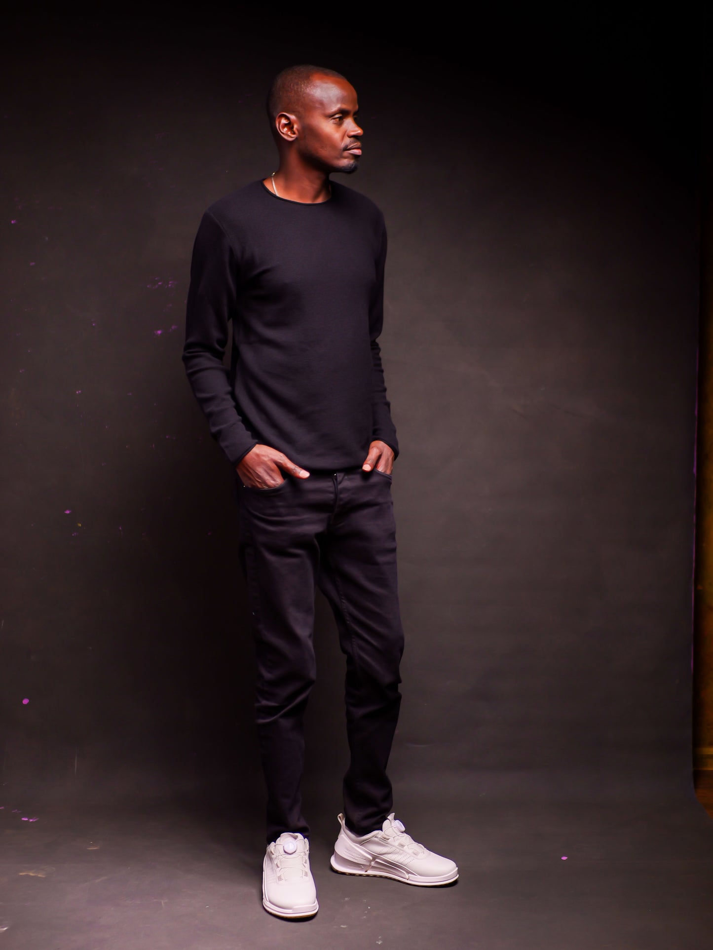 Knitted Long Sleeve Tshirt- Black