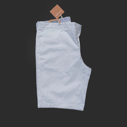White Khaki Short Pants