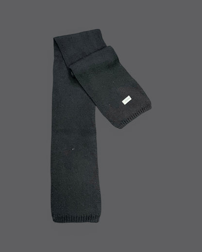 Black Scarf